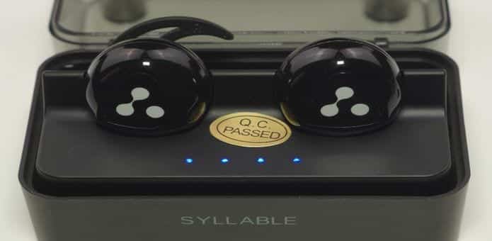 Syllable D900 ミニ ワイヤレス イヤフォンは耳に音楽をもたらします。