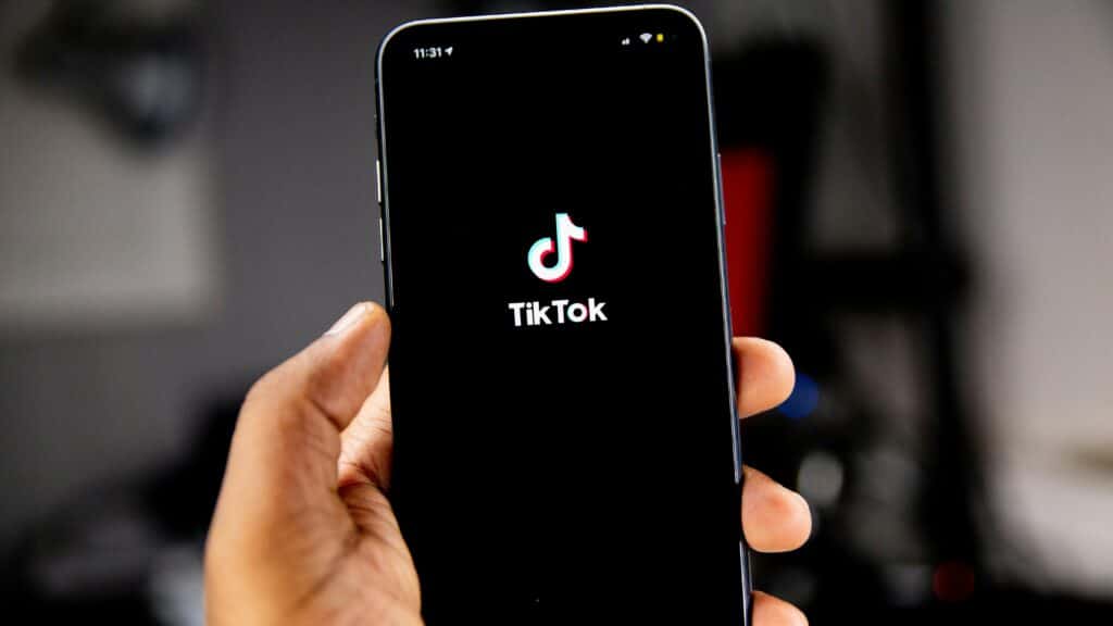 米下院、TikTokの禁止や強制販売を可能にする法案を可決